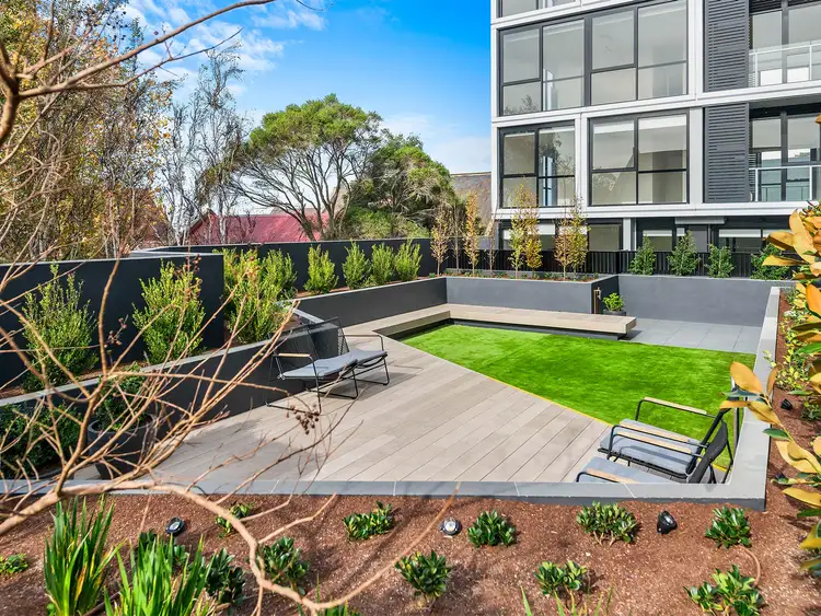 Fifth view of Homely apartment listing, 3.10/19 Russell Street, Essendon VIC 3040