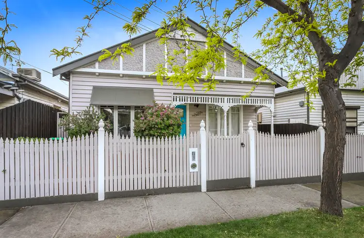 127 Empress Avenue, Kingsville VIC 3012