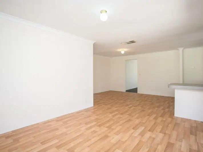 Sixth view of Homely house listing, 2 Doctorate Close, Marangaroo WA 6064