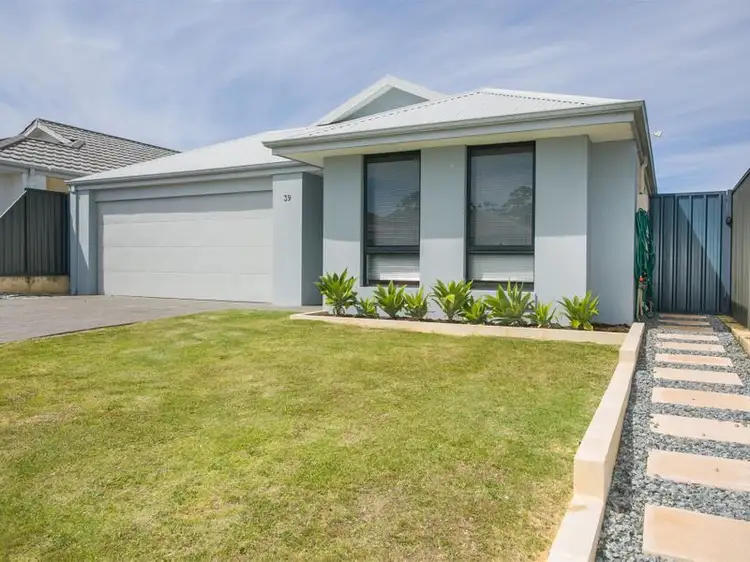 39 Tramontane Approach, Dayton WA 6055