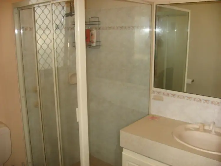 Sixth view of Homely house listing, 18 Woodview Retreat, Caversham WA 6055