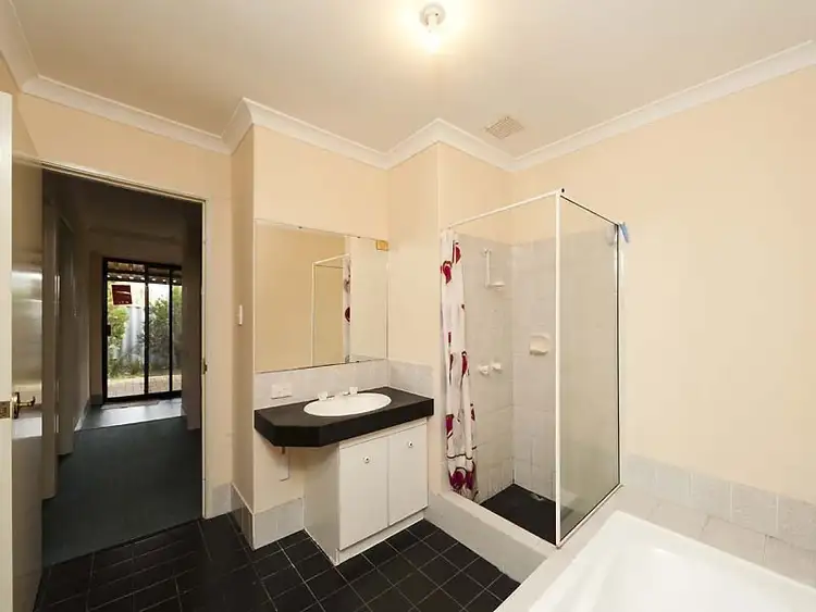 Third view of Homely house listing, 15 Werloo Court, Leda WA 6170