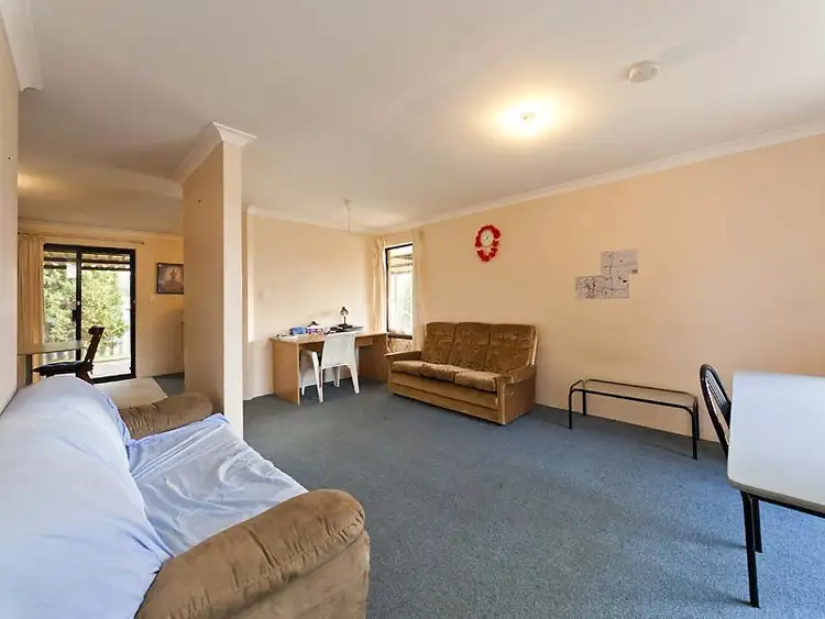 Fifth view of Homely house listing, 15 Werloo Court, Leda WA 6170