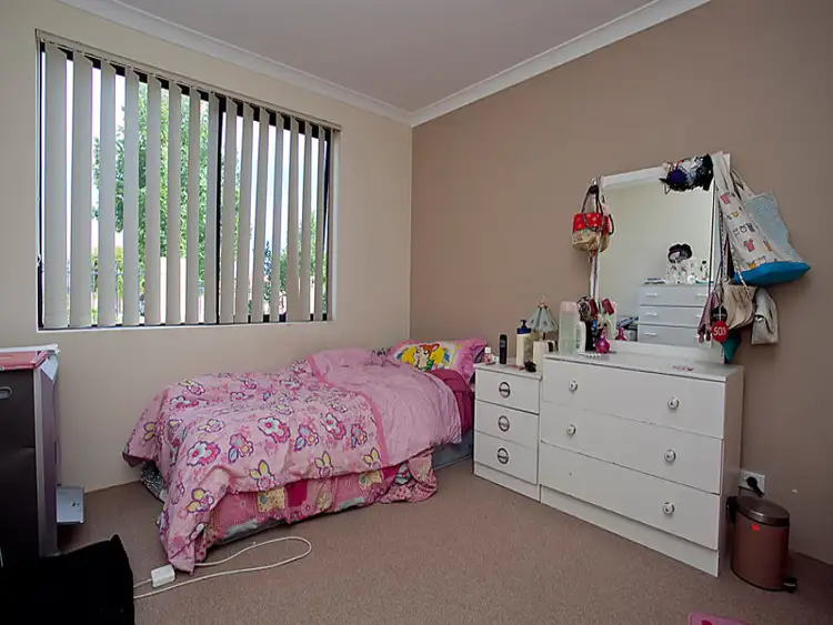 Seventh view of Homely townhouse listing, 5/2 Towton Way, Langford WA 6147