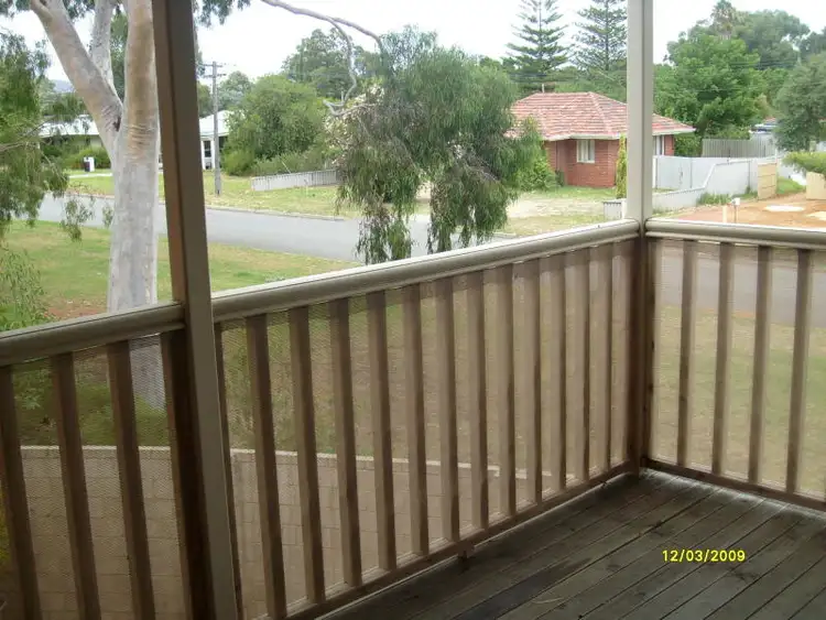 Fifth view of Homely unit listing, 19/2 Benjamin Street, Armadale WA 6112