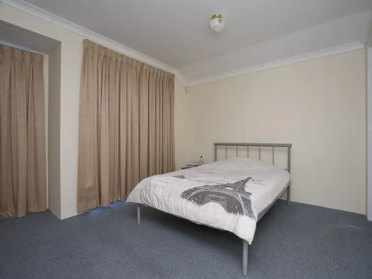 Seventh view of Homely house listing, 18 Pyrenees Court, Caversham WA 6055