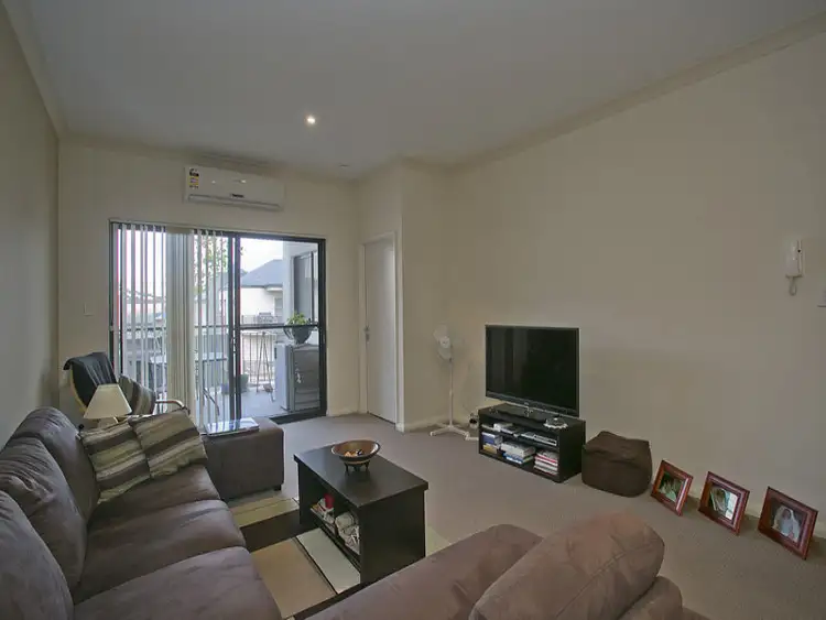 Seventh view of Homely unit listing, 28/5 Keane St, Midland WA 6056