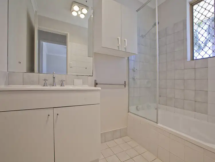 Fifth view of Homely house listing, 4 Highview St, Alexander Heights WA 6064