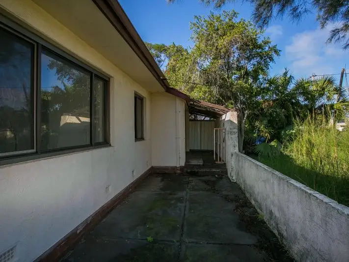 52 Brookman Avenue, Langford WA 6147