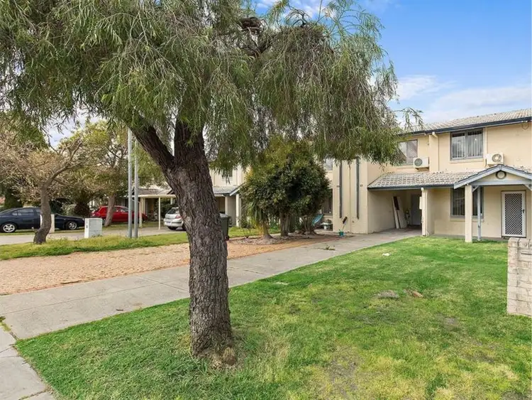 28 Scanlon Way, Lockridge WA 6054