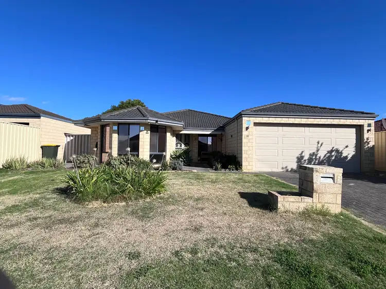 11 Stapella Lane, Bennett Springs WA 6063