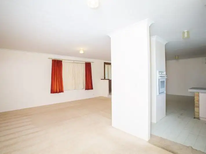 Fifth view of Homely house listing, 5 Cocos Grove, Kiara WA 6054