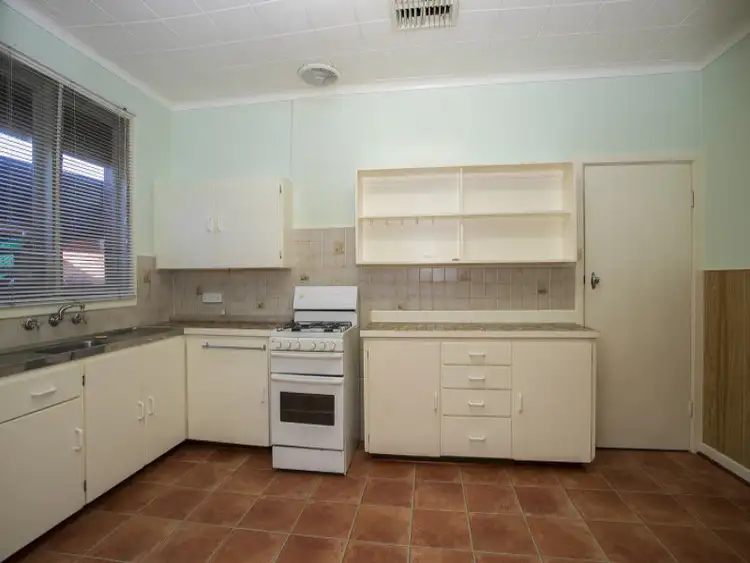 Seventh view of Homely house listing, 28 Letsom Way, Langford WA 6147