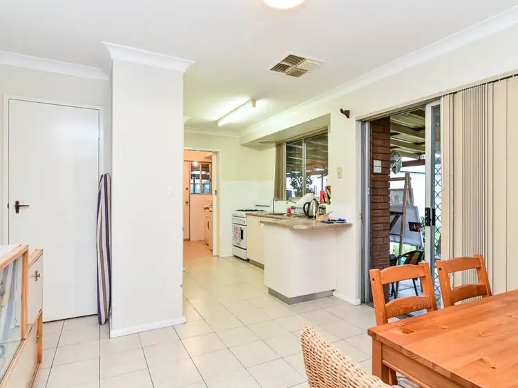 Fourth view of Homely house listing, 5 Narwood Place, Midvale WA 6056