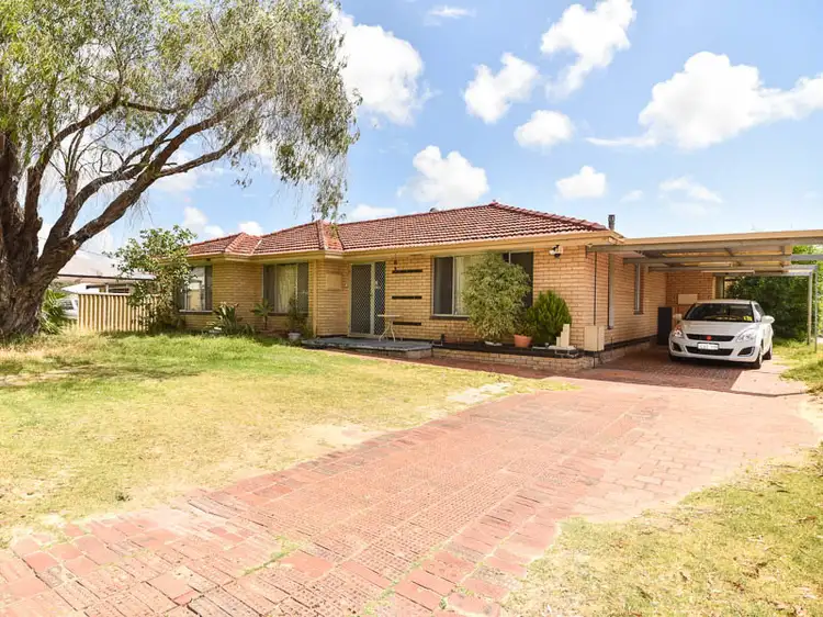 18 Linthorne Way, Balga WA 6061