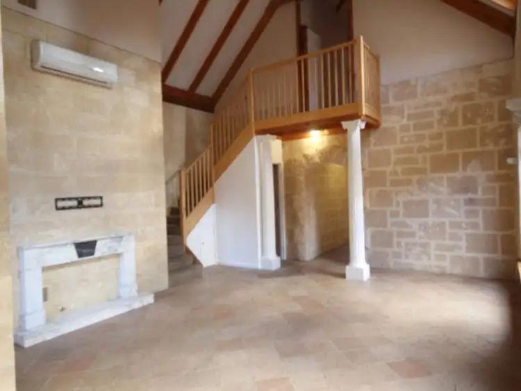 1 Lilypond Court, Ascot WA 6104