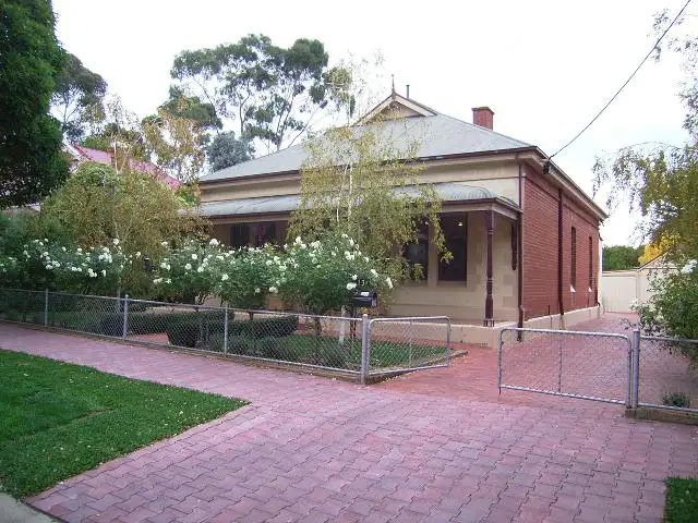 13 Willcox Avenue