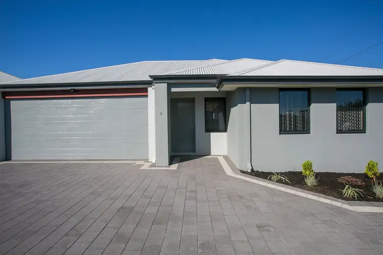 312B Wharf St, Queens Park WA 6107