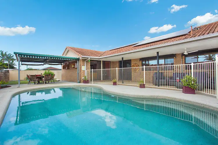 7 Burcott Court, Carrara QLD 4211