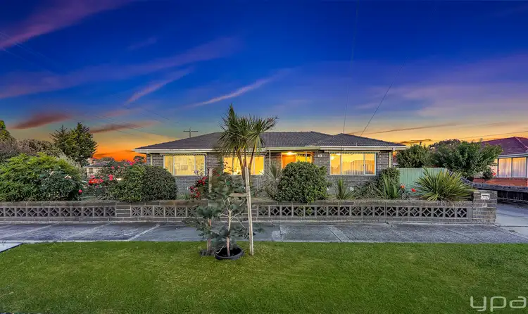 38 Clunes Avenue, Dallas VIC 3047