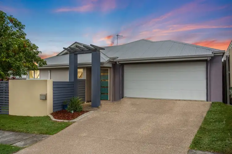 Fifth view of Homely house listing, 2/2 Sandhurst Crescent, Upper Coomera QLD 4209