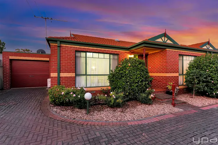 Main view of Homely unit listing, 2/24 Widford Street, Glenroy VIC 3046