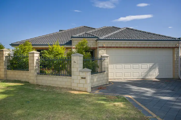 2A Eartham Place, Westminster WA 6061