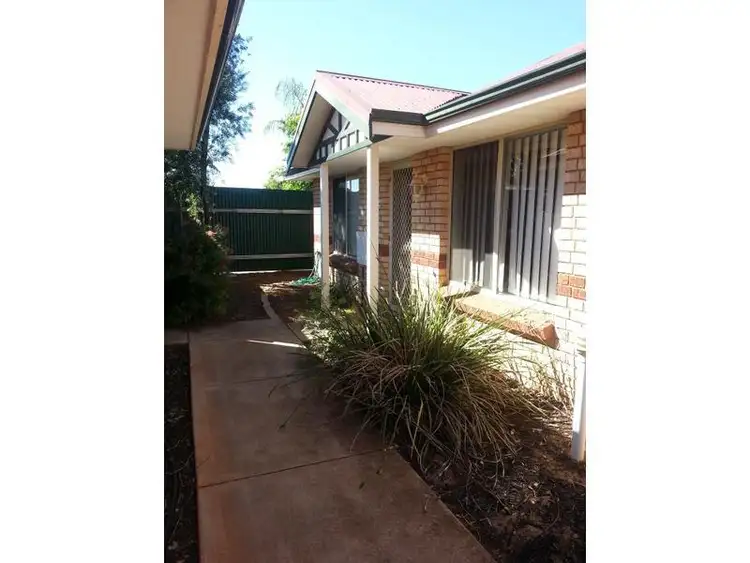 9/1 Ochiltree Street