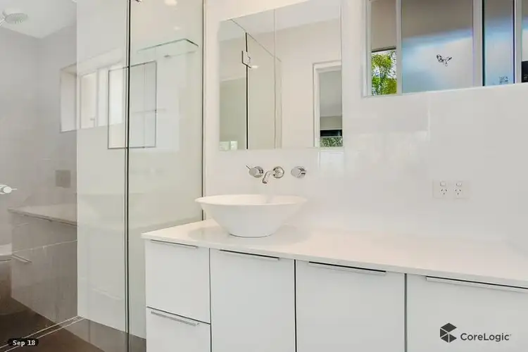 Fifth view of Homely townhouse listing, 8/54-58 Glen Eagles Drive, Robina QLD 4226