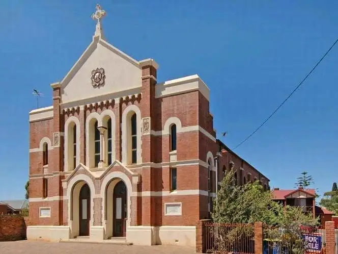 2/36 Piesse Street, Boulder WA 6432