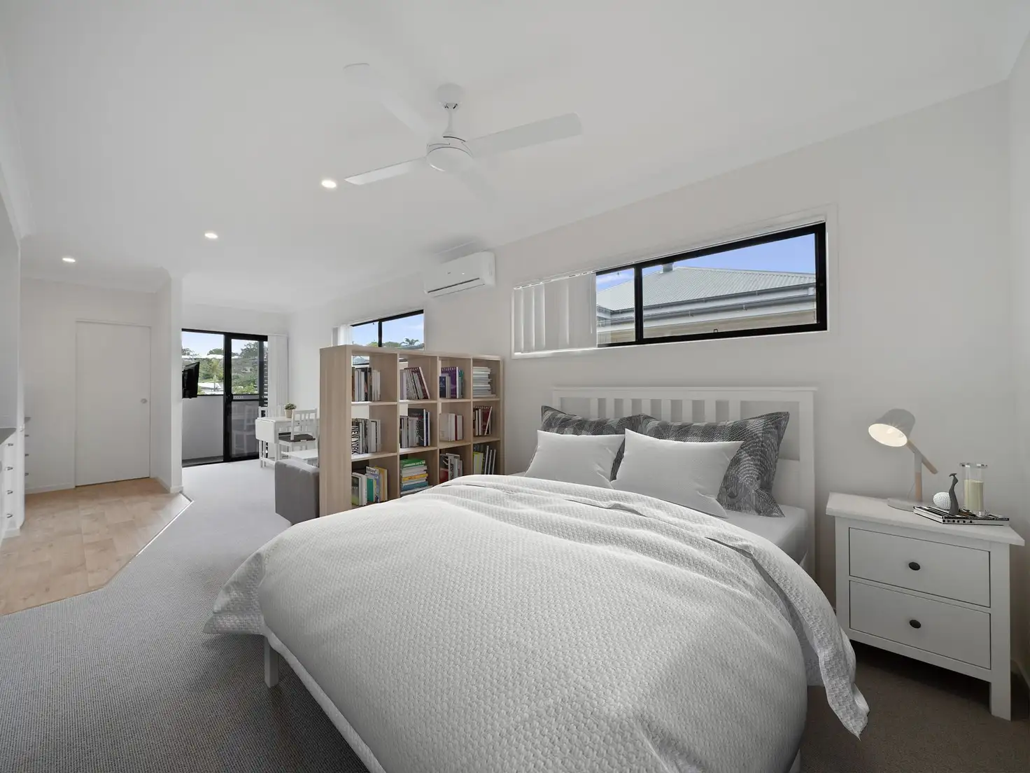 Main view of Homely unit listing, 40 Queensport Road South, Murarrie QLD 4172