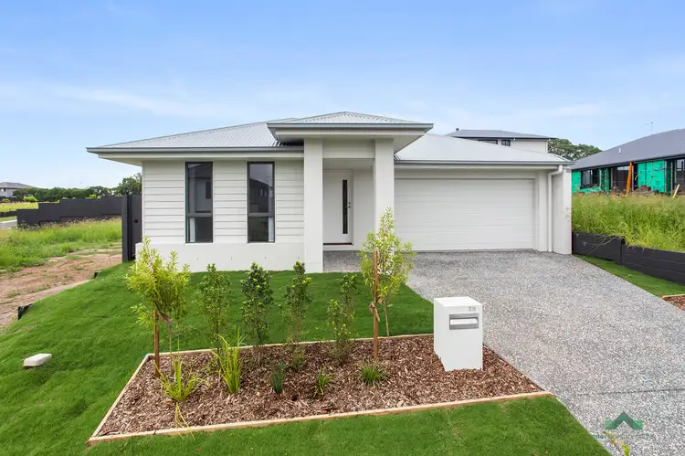 28 Levy Circuit, Bridgeman Downs QLD 4035