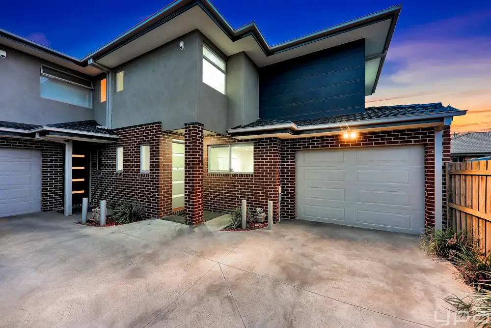 Main view of Homely townhouse listing, 3/6 Colin Court, Broadmeadows VIC 3047