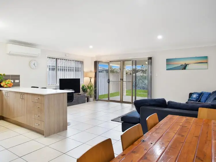 39 Dixon Drive, Pimpama QLD 4209