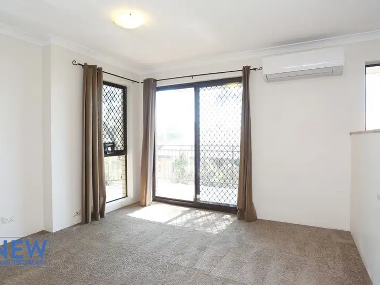 Fourth view of Homely apartment listing, 6/32 Mitre Street, St Lucia QLD 4067