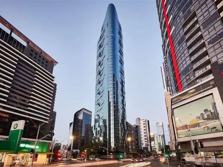 3111/105 Clarendon Street