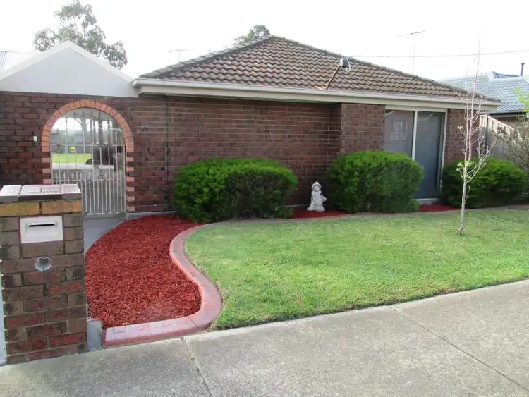 Main view of Homely house listing, 32 Nanworen Crescent, Bell Park VIC 3215