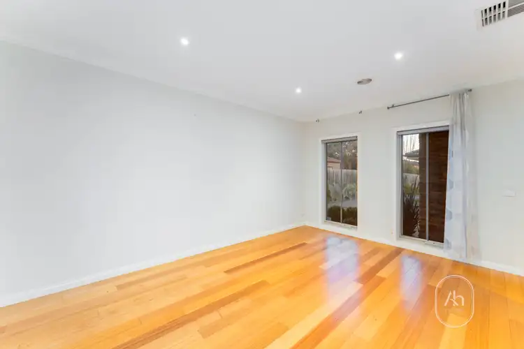 Fourth view of Homely townhouse listing, 2/33 Folkestone Road, Glen Waverley VIC 3150