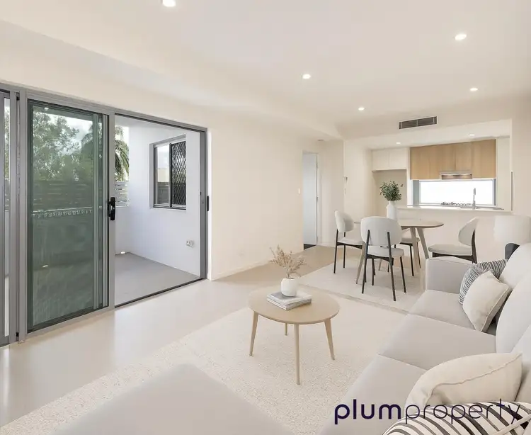 4/27 York Street, Indooroopilly QLD 4068