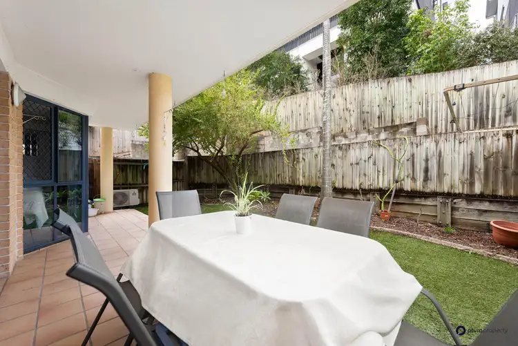 Main view of Homely unit listing, 3/52 York Street, Indooroopilly QLD 4068