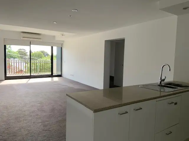 Fifth view of Homely apartment listing, 302/435-439 Whitehorse Road, Mitcham VIC 3132