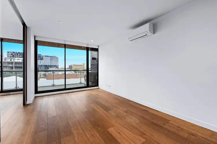 604/123 Pelham Street, Carlton VIC 3053
