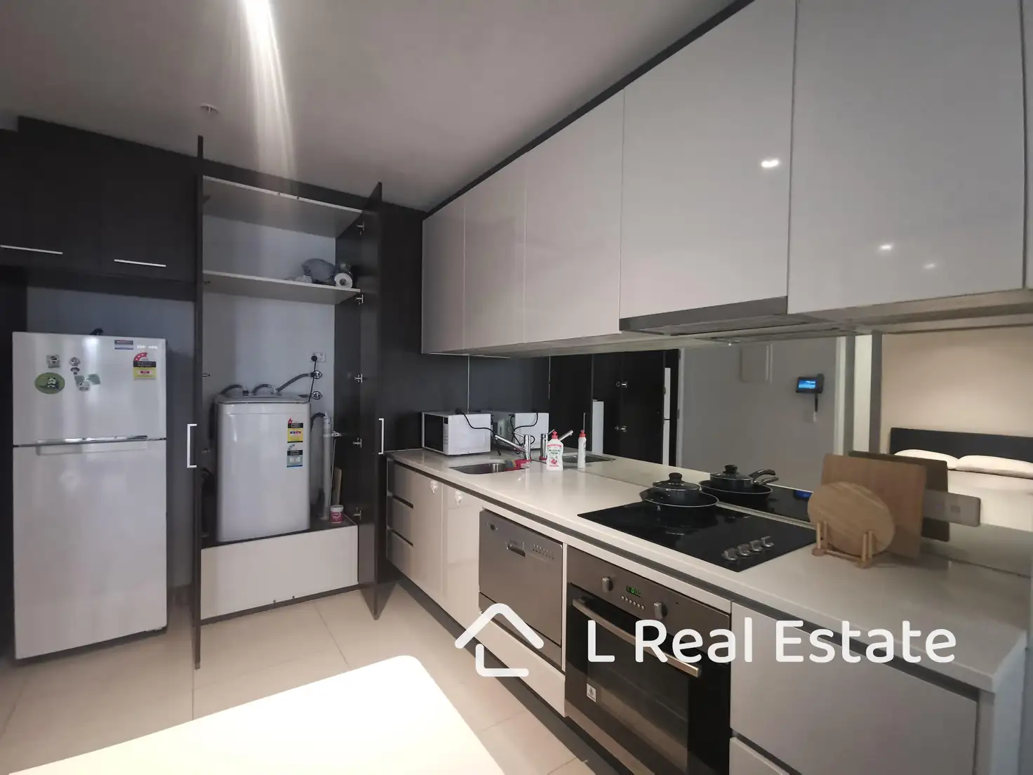 Main view of Homely apartment listing, 2402/639 Lonsdale, Melbourne VIC 3000