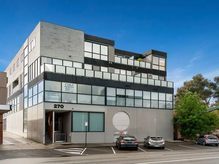 6/270 Blackburn Road