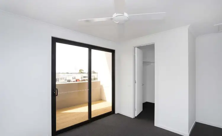 Third view of Homely townhouse listing, 5 Callow Walk, St Albans VIC 3021