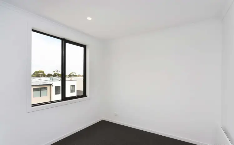 Fifth view of Homely townhouse listing, 5 Callow Walk, St Albans VIC 3021