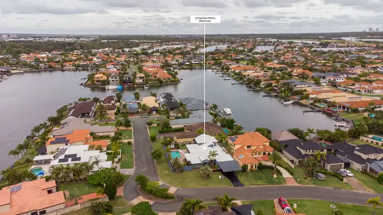 15 Eastpark Waters, Helensvale QLD 4212