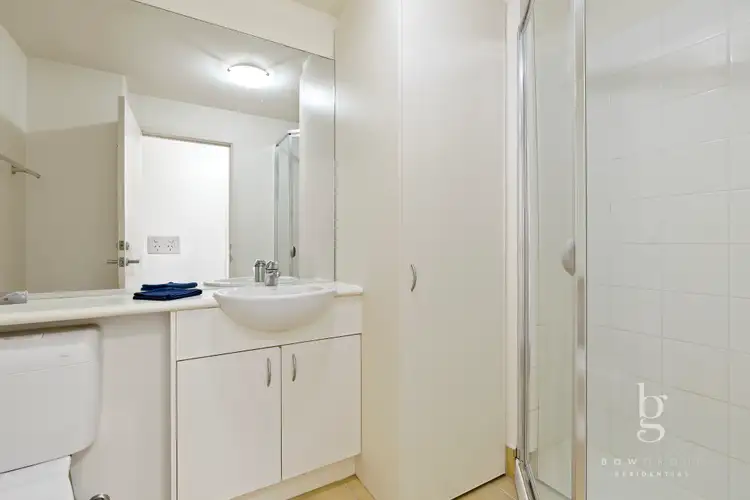 Fifth view of Homely apartment listing, 5714/570 Lygon Street, Carlton VIC 3053