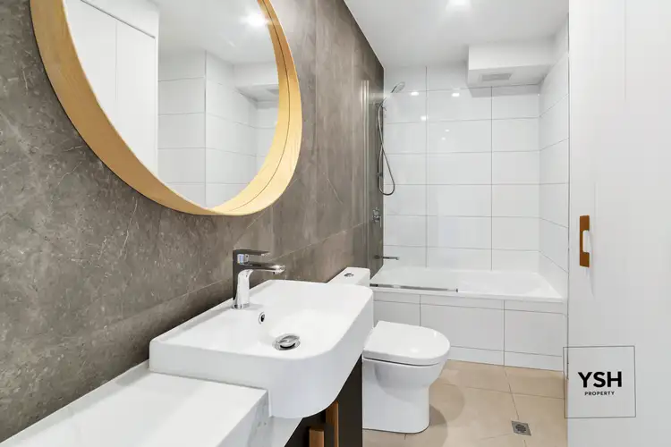 Fifth view of Homely apartment listing, 19/234 Shafston Ave, Kangaroo Point QLD 4169