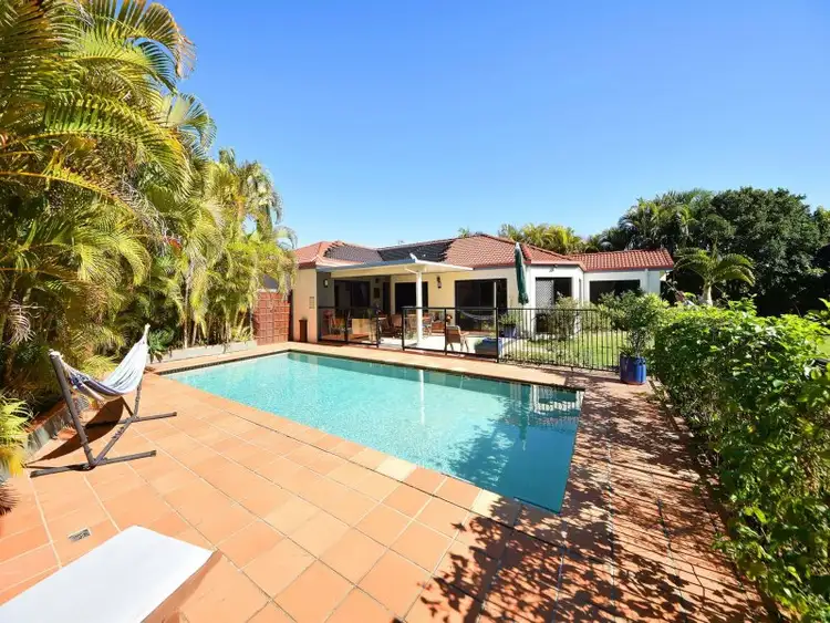 41 Coronet Crescent, Burleigh Waters QLD 4220